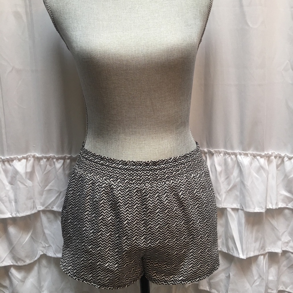 American Eagle Chevron Shorts